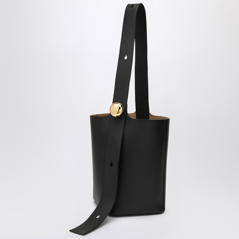 Black calfskin Pebble Bucket medium bag