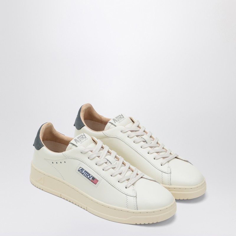 Autry Low Top Leather Sneakers Dallas In Neutral