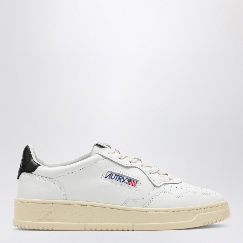 Autry Medalist Sneakers In White And Blue Leather In White