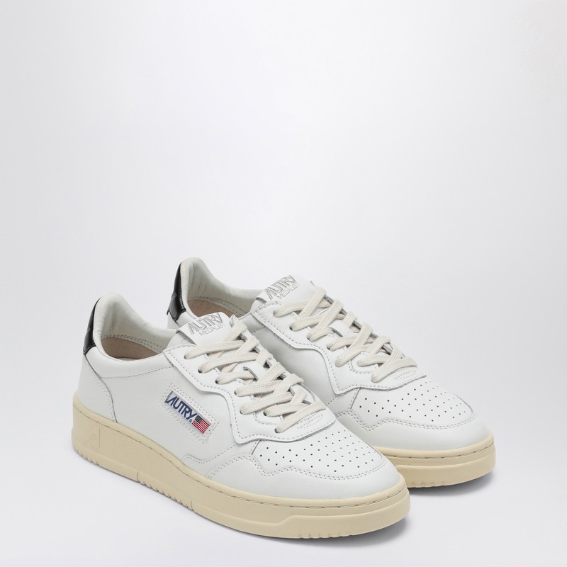 Autry Medalist White/black Trainer In White