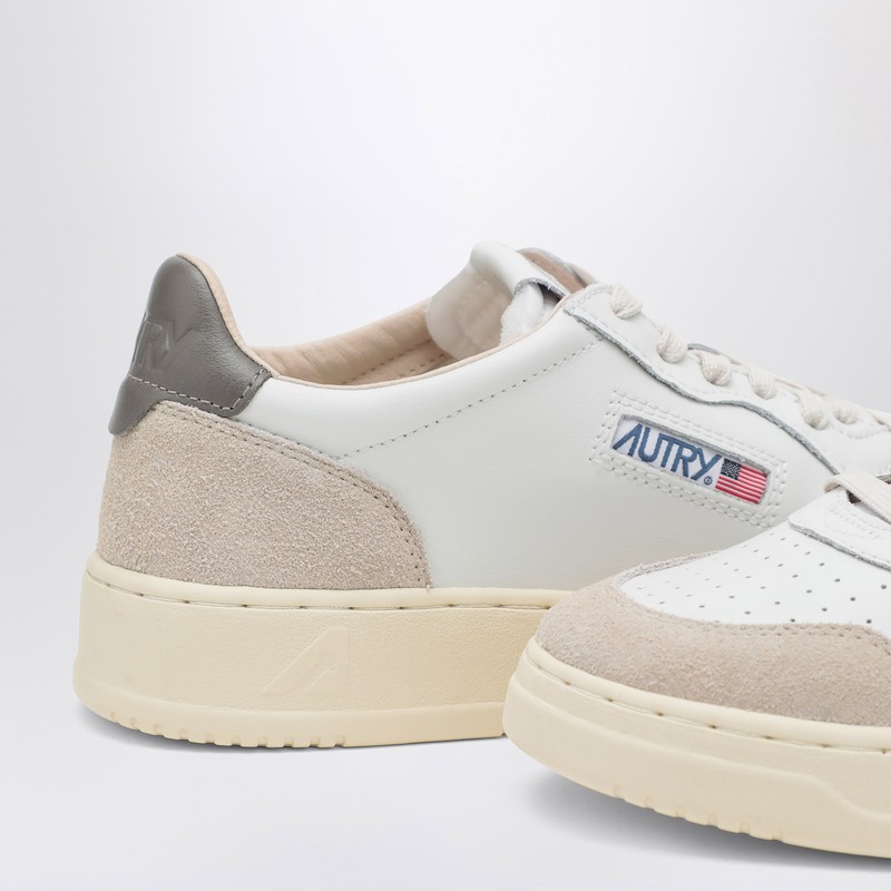 Autry Medalist Low Top Sneakers