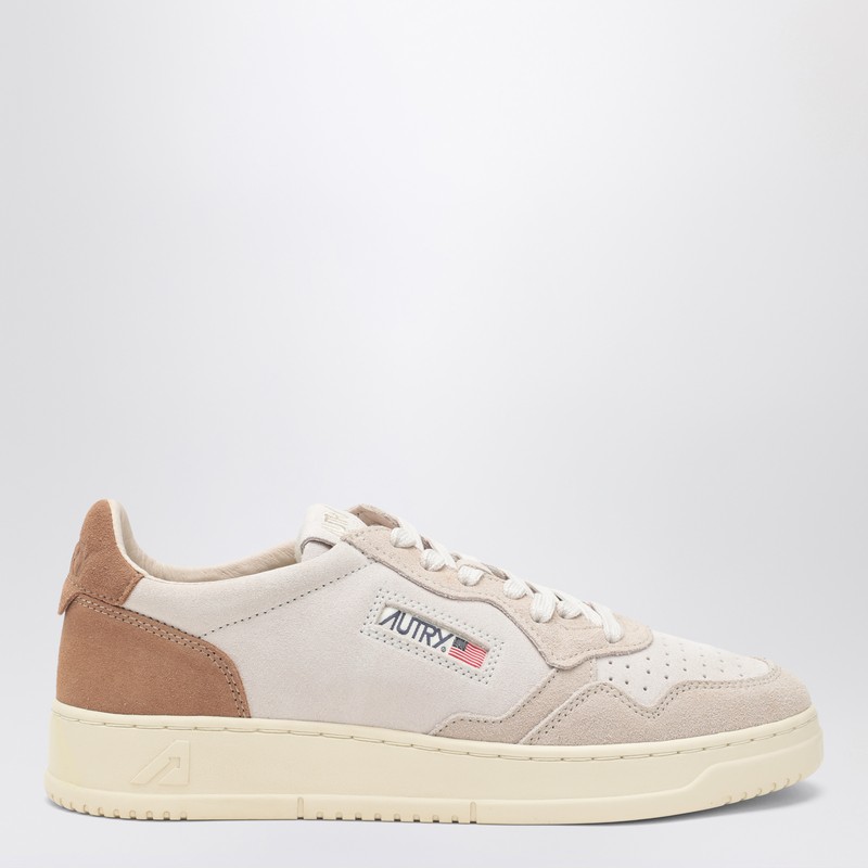 Medalist trainer in Sand/Cigar leather and suede