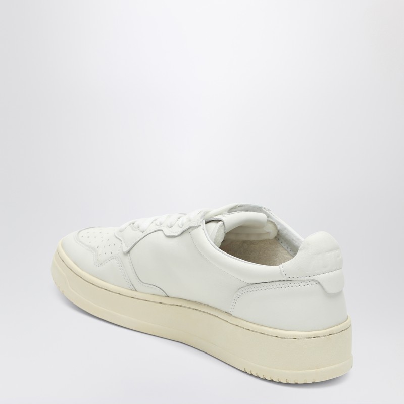 Autry Low Sneakers With Leather And Suede Combination In White