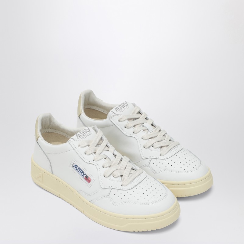 Autry Sneakers Medalist Low In Pelle Bianca E Tidal Foam In White