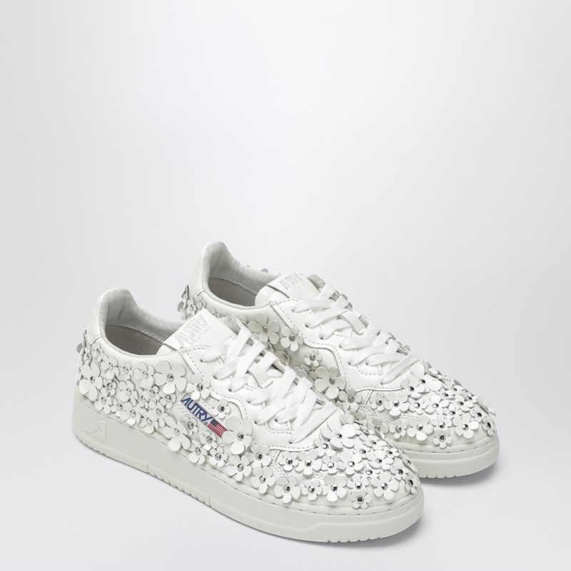 Autry "medalist Low Blooming" Sneaker In White