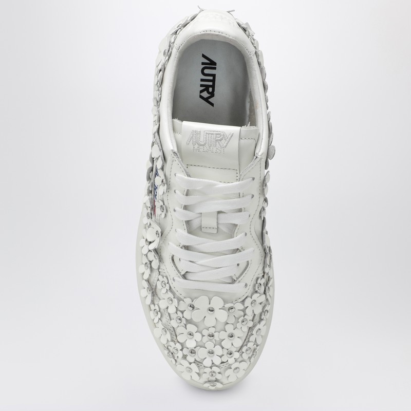 Autry "medalist Low Blooming" Sneaker In White