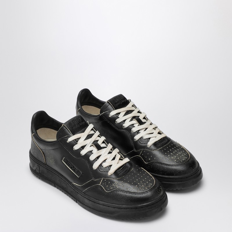 Autry Super Vintage Sneakers In Black