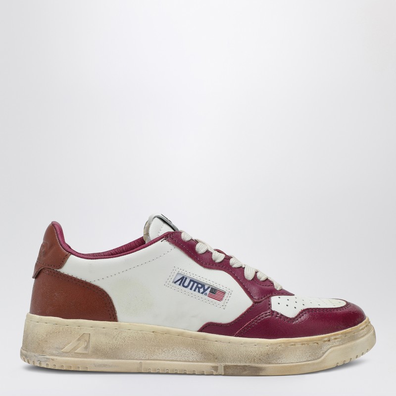 Autry Medalist Low Super Vintage Sneakers In White