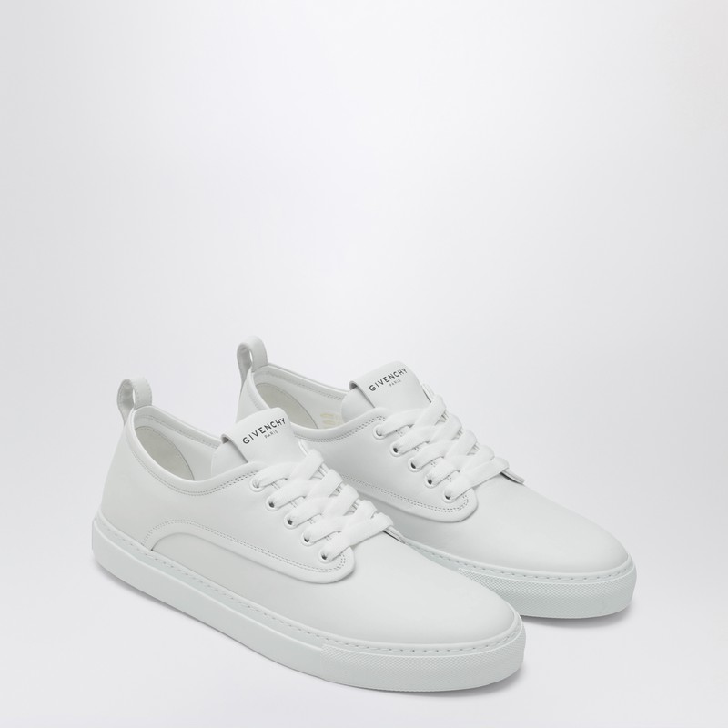 Givenchy New City Sneakers In White Leather In White