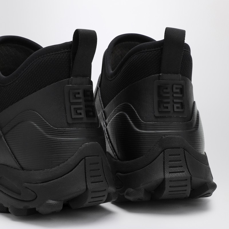 Givenchy Bogs Chelsea Boots In Rubber And Neoprene In Black