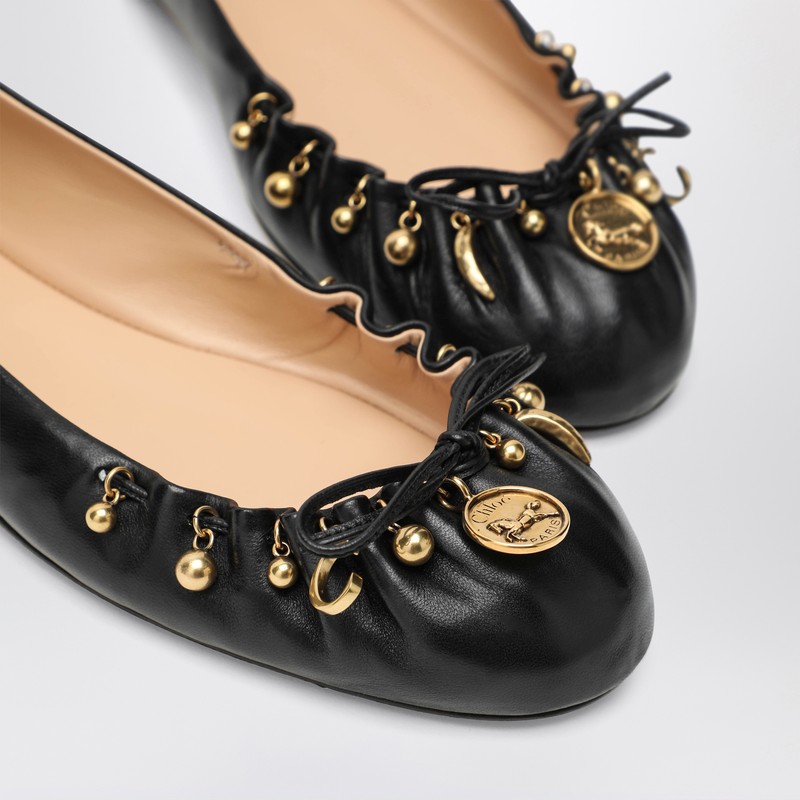 Chloé Bow Ballerinas Gold-tone Embellishments In Black