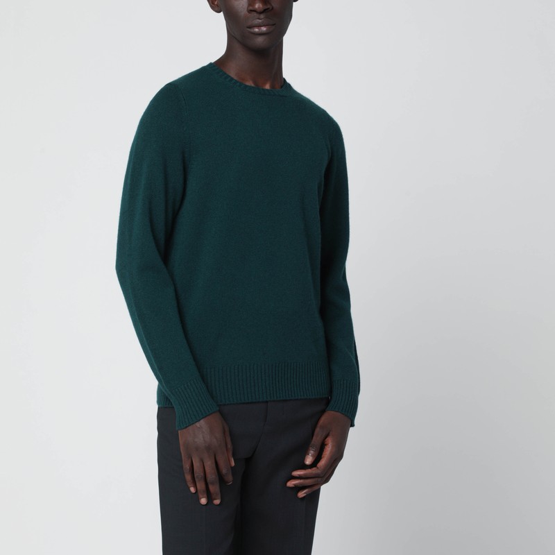 Green cashmere sweater