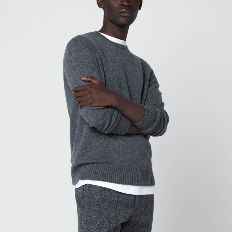Drumohr Cashmere Crew Neck Long Sleeve Sweater In Gray