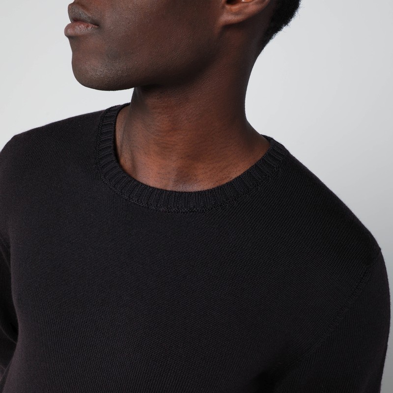 Drumohr Truffle Coloured Wool Crew Neck Sweater In Black
