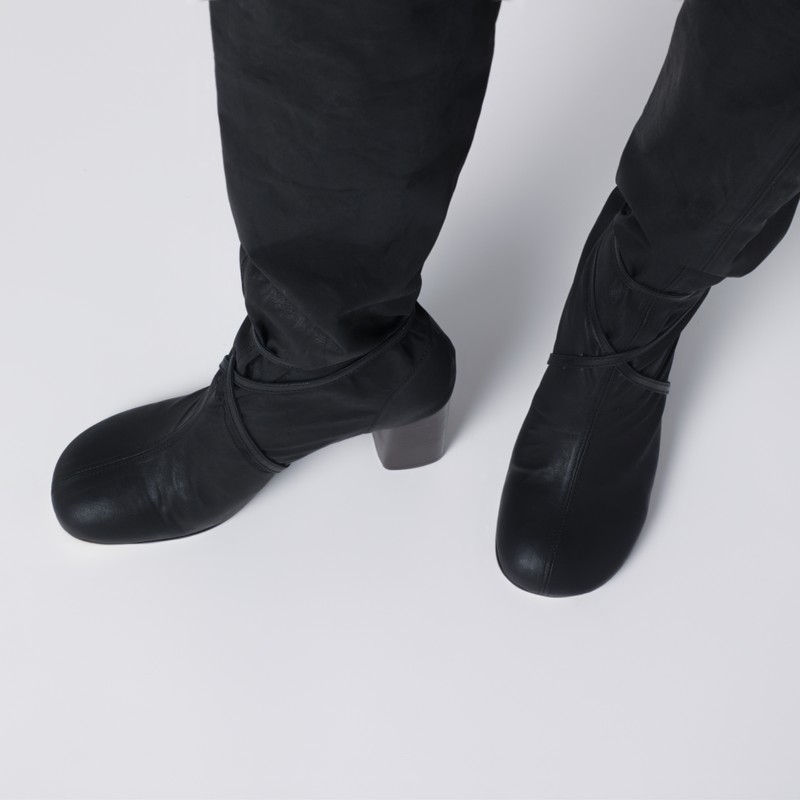 Lemaire High Anatomic Boots In Onyx In Black