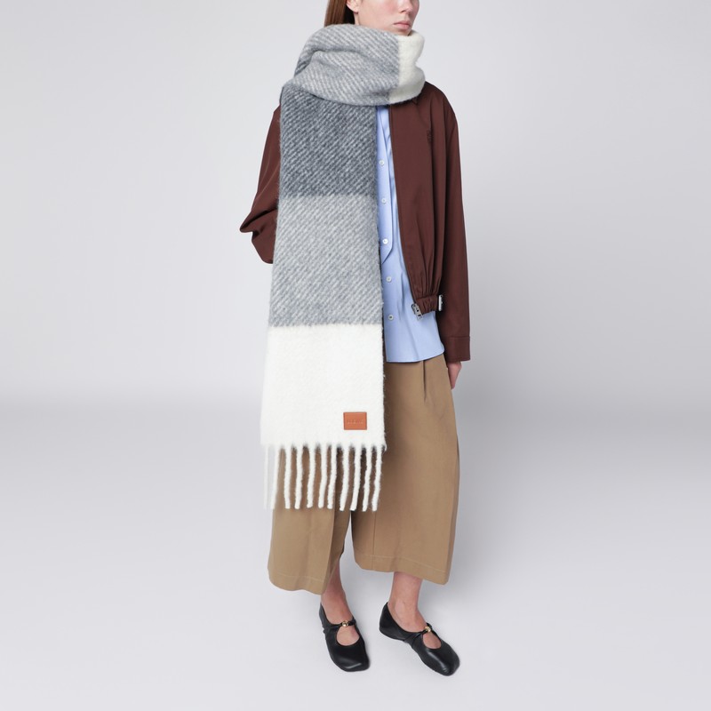 Loewe Checkered Wool And Alpaca Blend Scarf Women In Gray