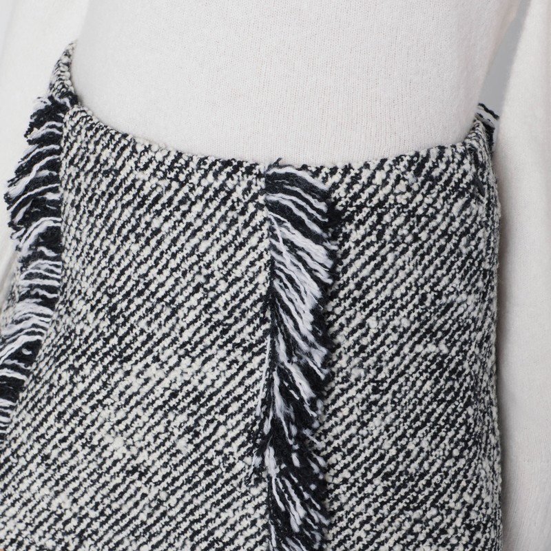 Durazzi Milano Black/white Patterned Wool-blend Mini Skirt In Black