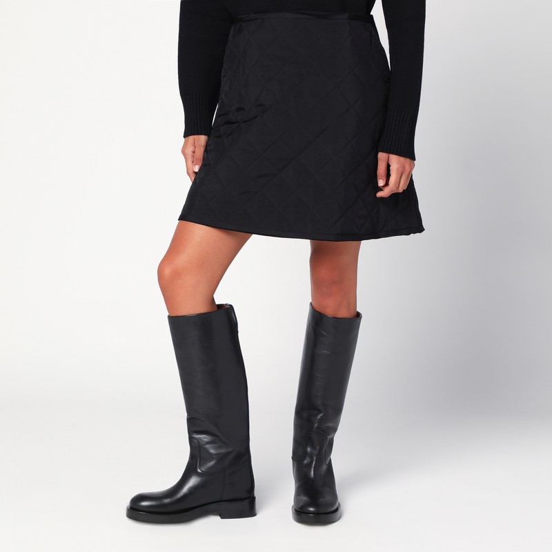 Black quilted skirt