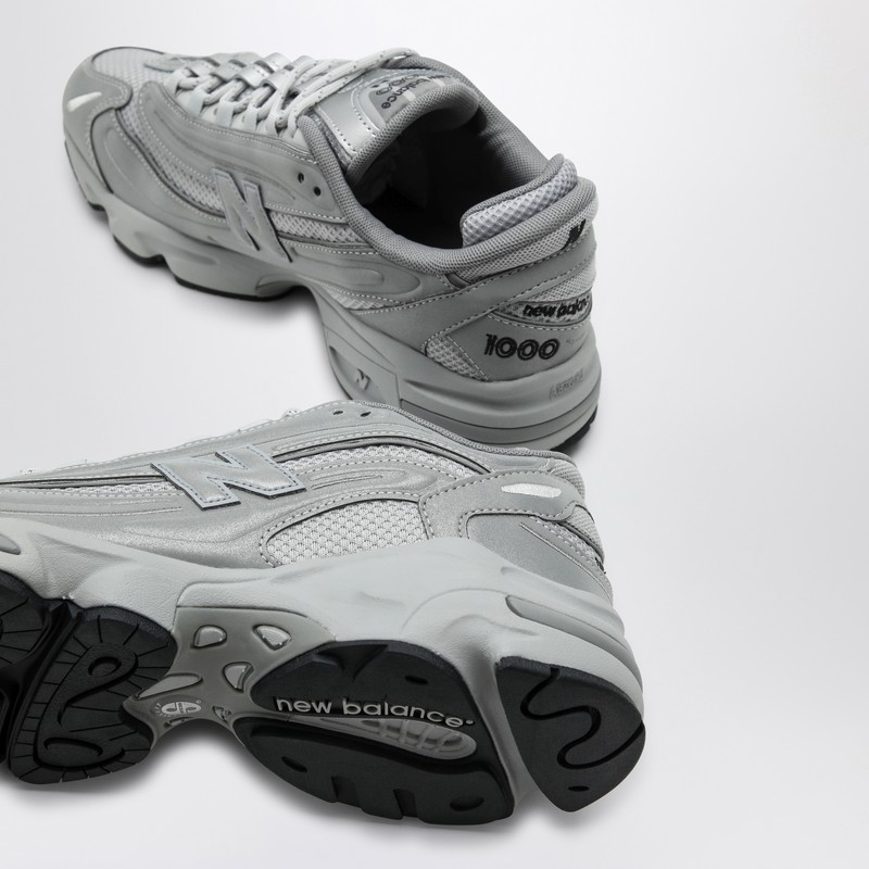 New Balance Round Toe Grey Mesh Sneakers With Textured Rubber Sole In Metal