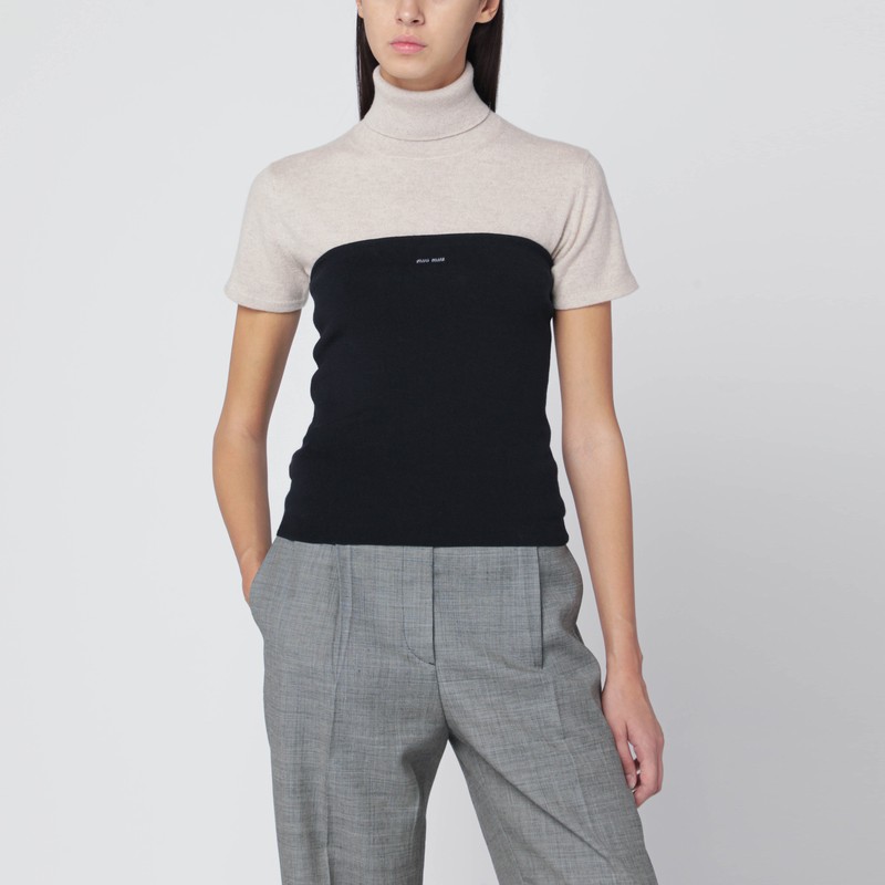 Blue cotton top with logo