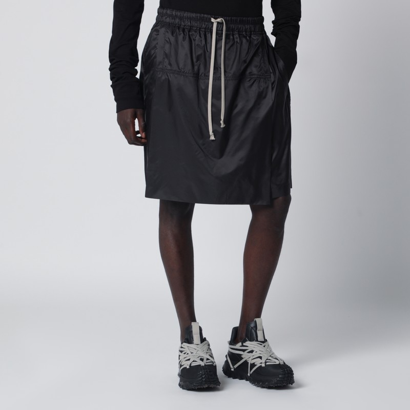 Black drawstring kilt shorts