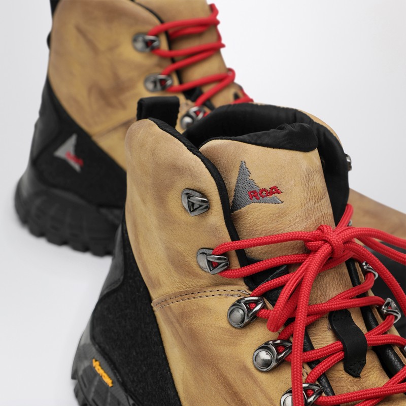 Roa Andreas Honey Lace Up Boot In Brown