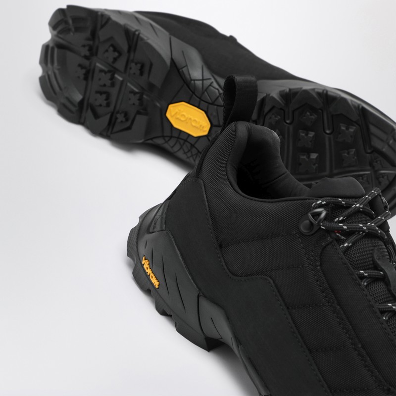 Roa Sneaker Katharina In Mesh And Black Rubber In Black