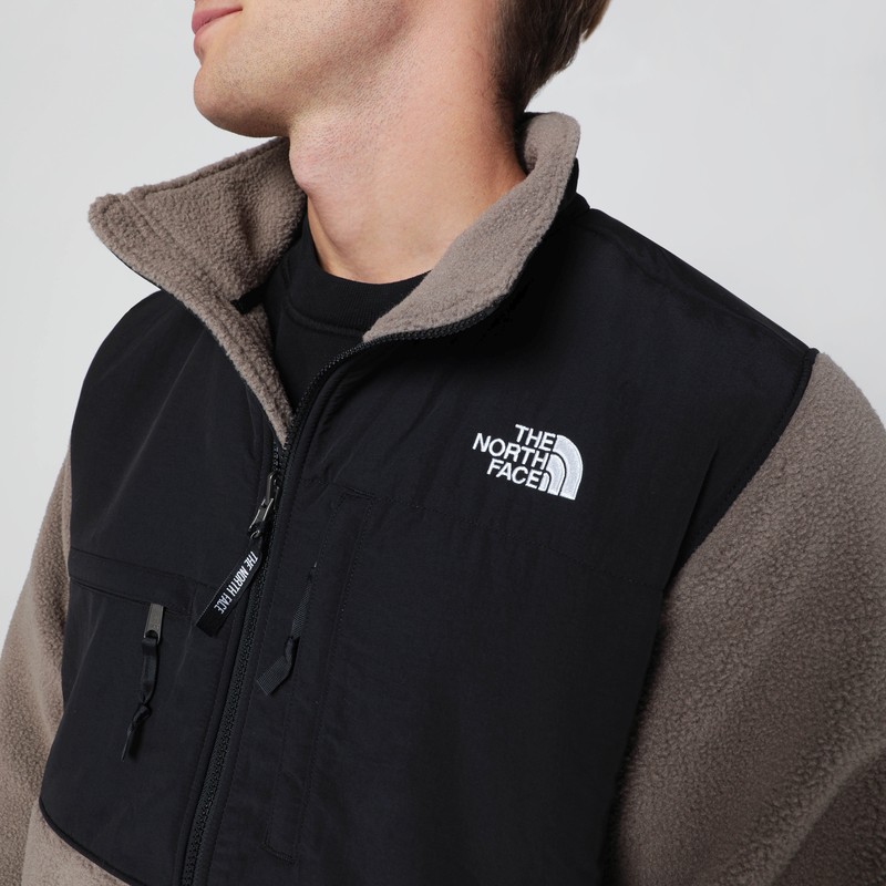 The North Face Retro Denali Jacket In Mocha/black In Gray