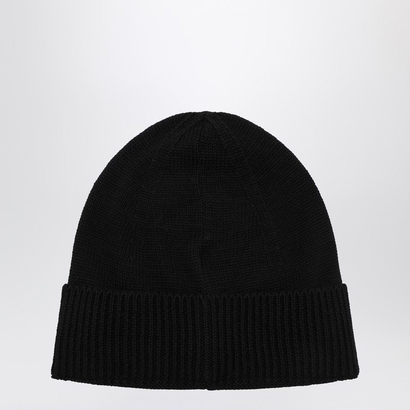 Off-white Knitted Beanie Hat In Black