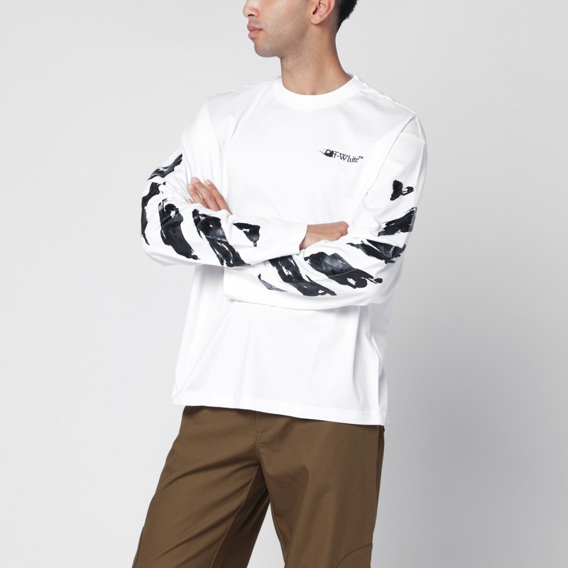White long-sleeved T-shirt with logo