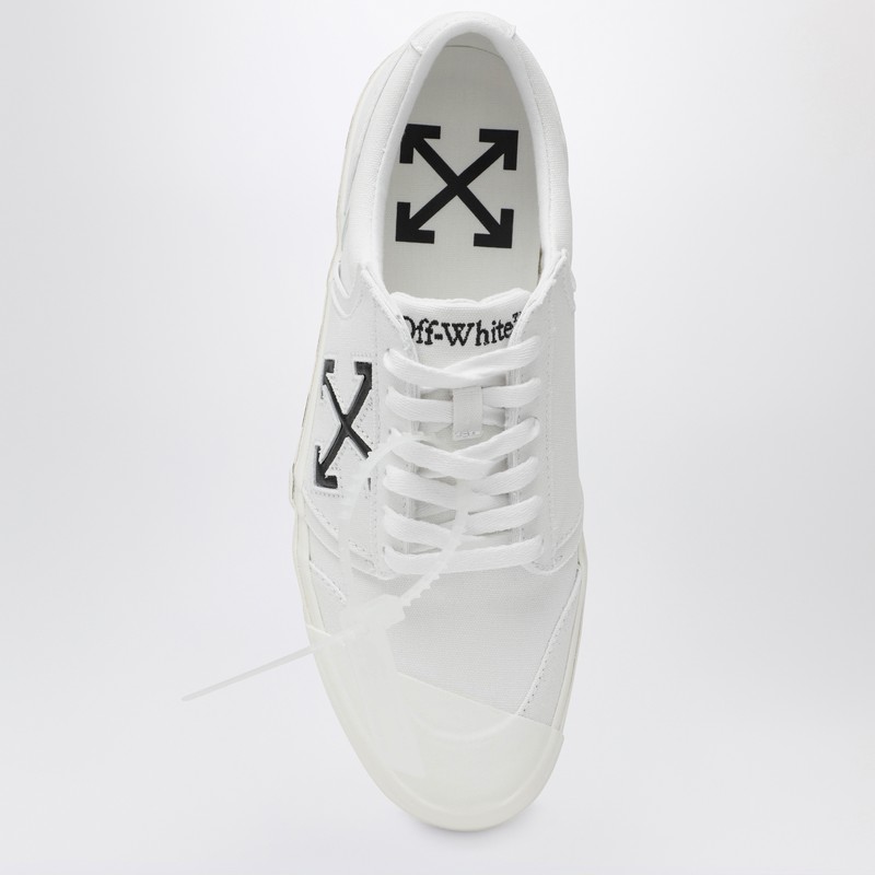 Off-white Low-top Sneakers With Graphic Arrow Detailing In White