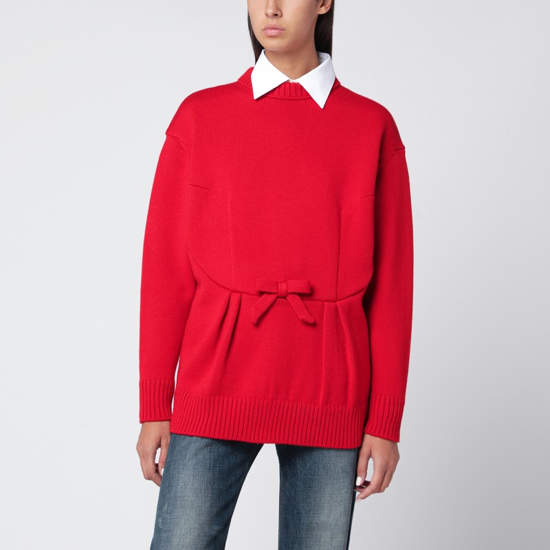 Red wool sweater with bow