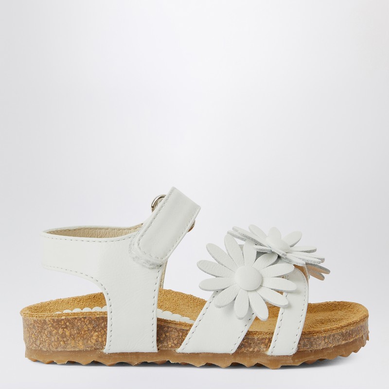 Il Gufo White Sandal With Applied Flowers In White