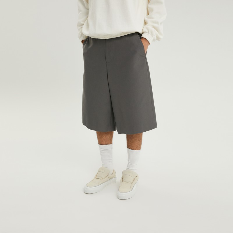 1989 Studio Tailoring Bermuda Dark Grey In Gray