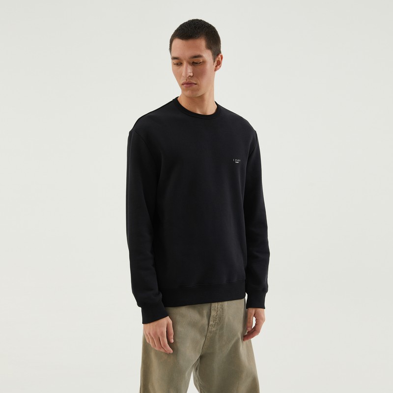 1989 Studio Logo Embroidered Crewneck Sweatshirt In Black