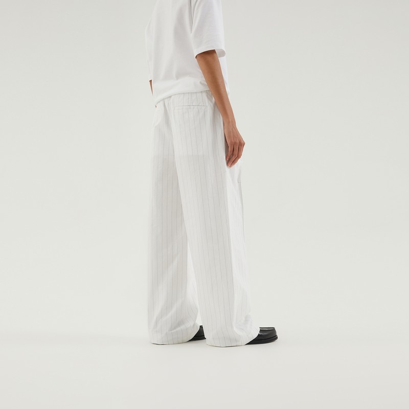 1989 Studio White Striped Boxy Pants In White