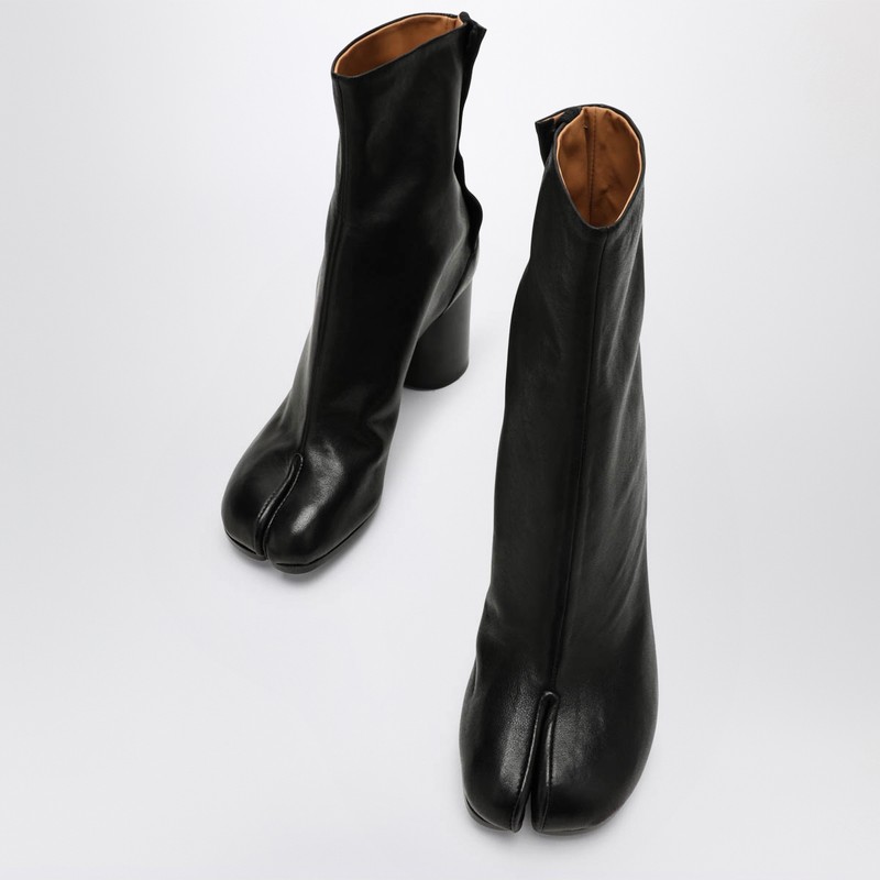 Maison Margiela Black Leather Tabi Ankle Boots In Multi