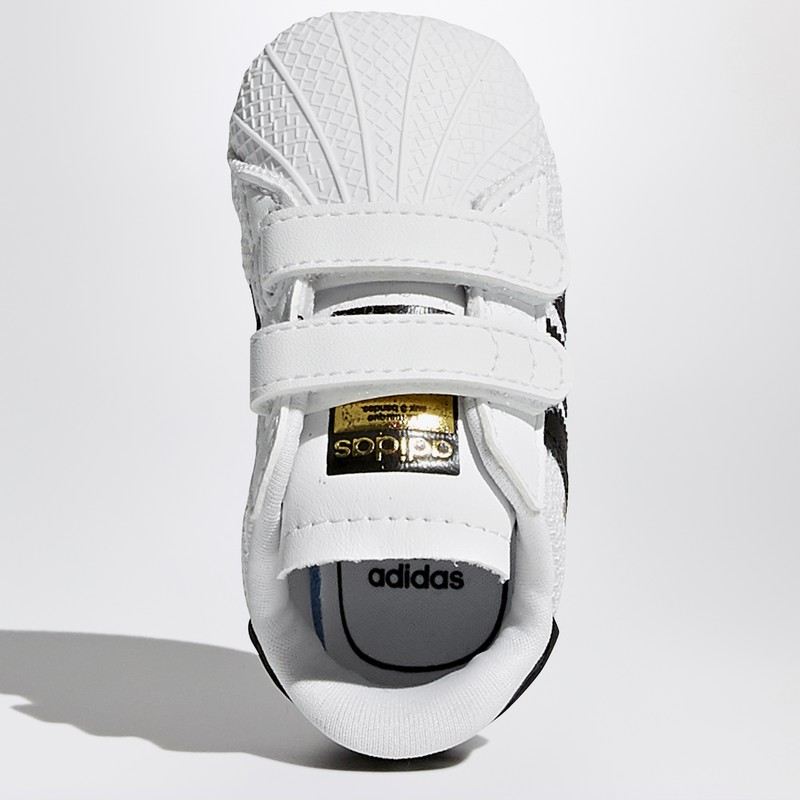 Adidas Originals Adidas Superstar Sneaker In White
