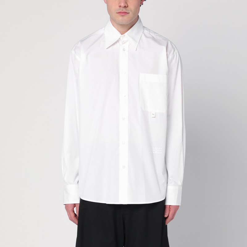 White shirt in cotton