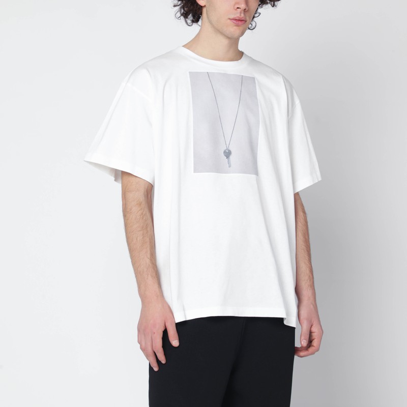 White T-shirt with key print