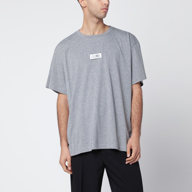 Light grey T-shirt with Numeric Signature patch