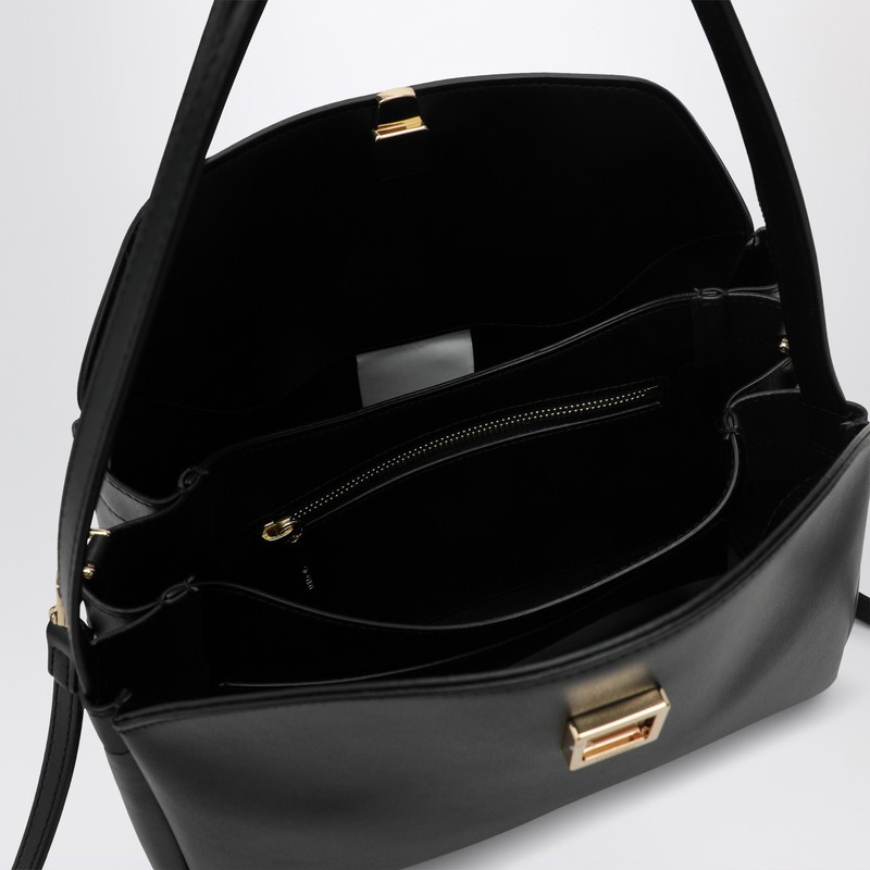 Themoirè Structured Shoulder Bag Metal Hardware In Black