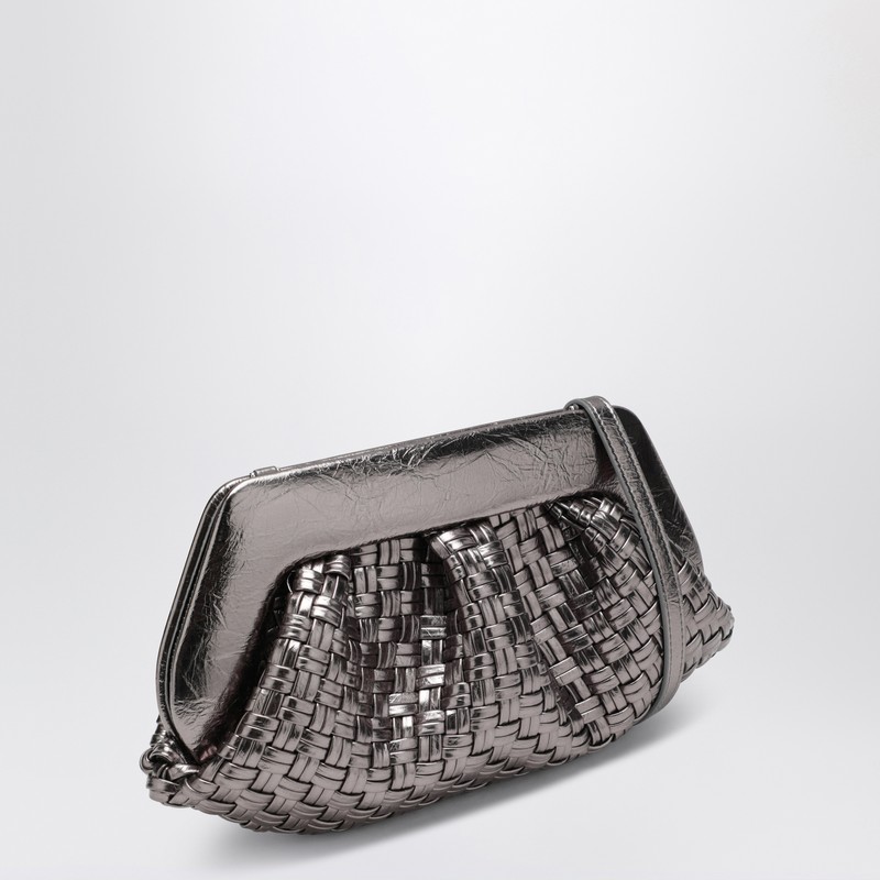 Themoirè Woven Silver Clutch In Silver