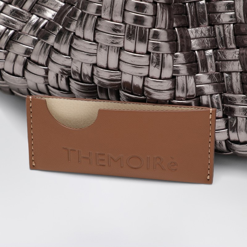 Themoirè Woven Silver Clutch In Silver