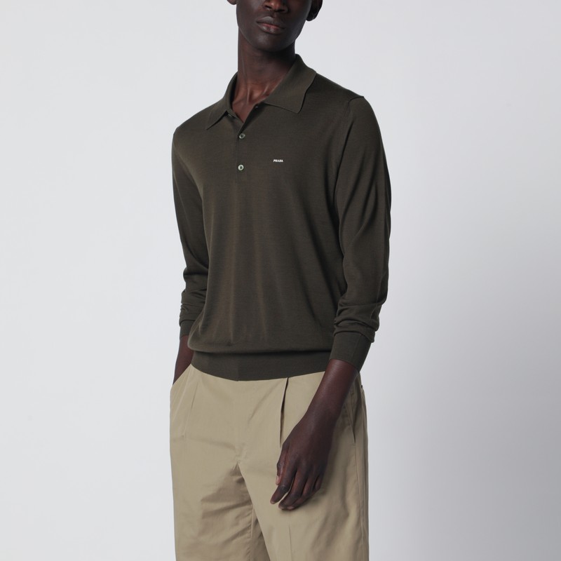 Military green combed wool polo shirt
