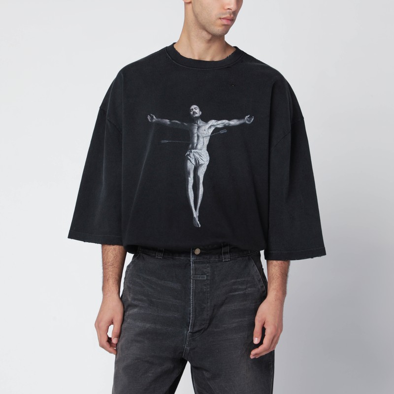 Washed black Tarantula Buffalo T-shirt