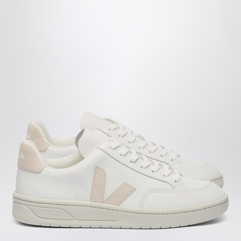 Sneaker V-12 in white and pink leather